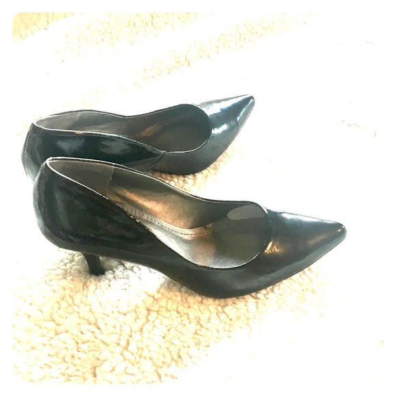 Steve Madden Shoes - Steve Madden Pumps Black Patent Leather Size 6